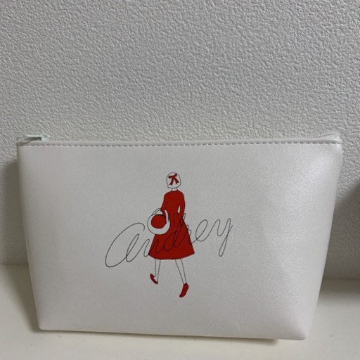 オードリートートバッグクッキー缶ポーチ ビギナー 名古屋の食品の中古あげます 譲ります ジモティーで不用品の処分 オードリートートバッグクッキー缶ポーチ ビギナー 名古屋の食品の中古あげます 譲ります ジモティーで不用品の処分