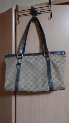 GUCCIバッグ