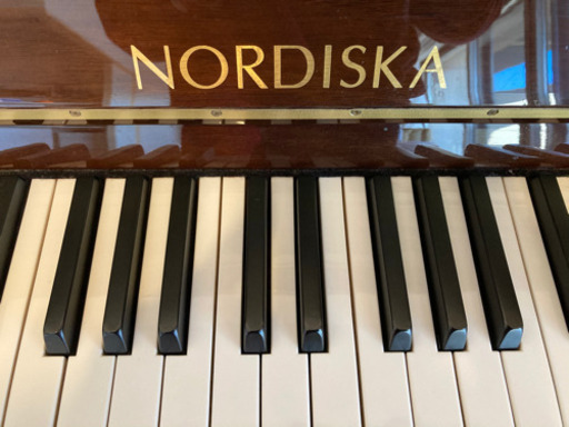 【アップライトピアノ】Nordiska 122U ＊実物見てからの決断OK