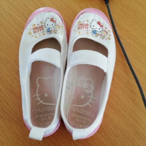 女の子上履き18センチ ぴいちくぱ 五香の子供用品の中古あげます 譲ります ジモティーで不用品の処分