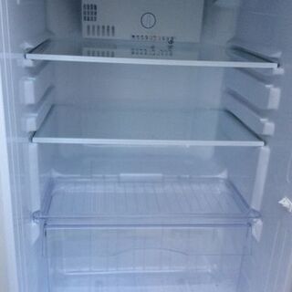 RKGRE-511-1】特価！ユーイング/140L 2ドア冷凍冷蔵庫/UR-F140J(W)/中古品/