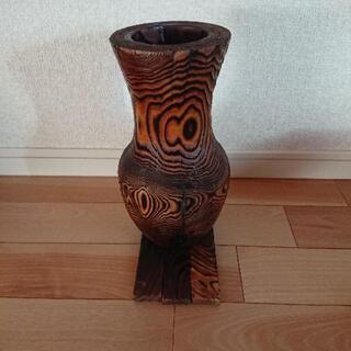 木材花瓶