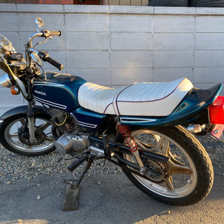 ☆CB125T.ホーク2仕様☆1977年式の旧車です^_^エンジン一発始動
