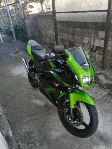 ニンジャ150 カワサキ最後の2ストです。 モトブログ これが最後の2スト