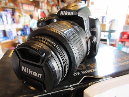 値下げしました!　Nikon  D5000　デジタル一眼カメラ