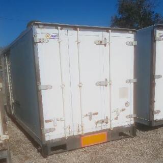 【鍵付き】【横扉付き】【中扉付き】保冷コンテナ長さ約450cm×幅214cm×高さ225cmくらい 匝瑳市発 配送可 No.30201 鍵付き】【横扉付き】【中扉付き】保冷コンテナ長さ約450cm×幅