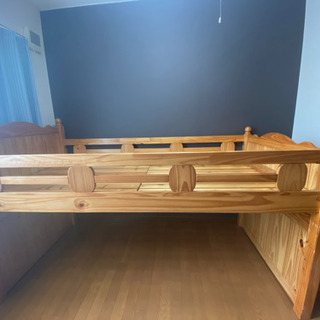 木製シングルベッド はしご付き 10年前にニトリで購入