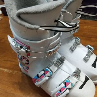 【ネット決済・配送可】子供用スキー靴 22.5cm ロシニョール