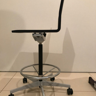 ヴィトラ社　カウンターチェア2脚セット