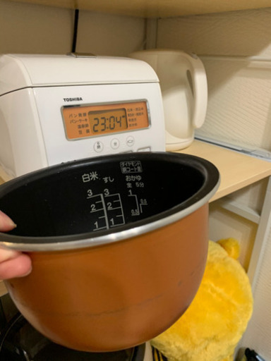 TOSHIBA 炊飯器
