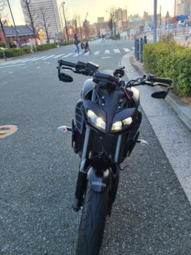YAMAHA MT-09 アクラポビッチフルエキ バーエンドミラー