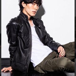 AKM Contemporary レザーブルゾン ブラック