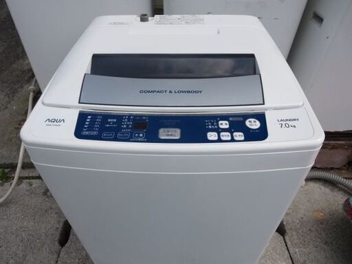 アクア洗濯機7キロ　2012年製　AQW-S70A