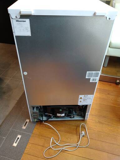 ハイセンス 冷凍冷蔵庫(幅48.1cm) 93L 2ドア 右開き HR-B95A 2018年製