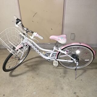 【ネット決済】ブリジストン　子供用自転車　２２インチ　女の子
