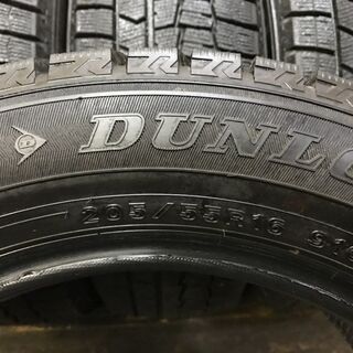 DUNLOP WINTER MAXX WM02 205/55R16 16インチ スタッドレス 4本 2016年製 バリ溝 カローラスポーツ リーフ等　(VTB364) クレジットカード QR決済可能
