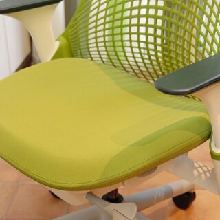 ハーマンミラー セイルチェア 美品　都内近郊でしたら運びます！