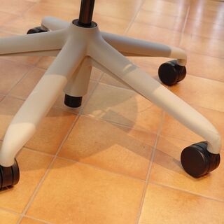 ハーマンミラー セイルチェア 美品　都内近郊でしたら運びます！