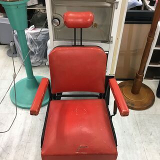 昭和レトロ散髪屋　サインポール　椅子　消毒ボックス！！！