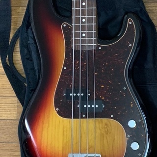 Fender Japan ベース PB62-53/3TS