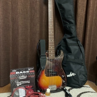 【ネット決済・配送可】Fender Japan ベース PB62...