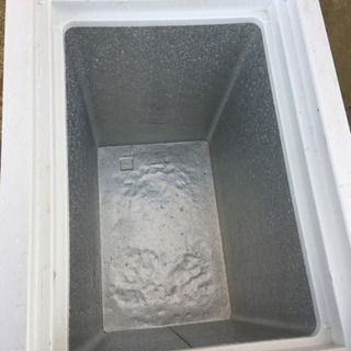 送料込み ☆美品☆エクセレンス 冷凍庫 MA-6058SL 58L 業務用 ホームフリーザー スライド式 低騒音 静音設計 省エネ コンプレッサー式 価格.com - 三ツ星貿易 MA-6058SL 価格比較