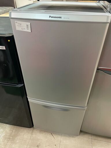 パナソニック　2ドア冷蔵庫　2015年　NR-B147W　１３８L