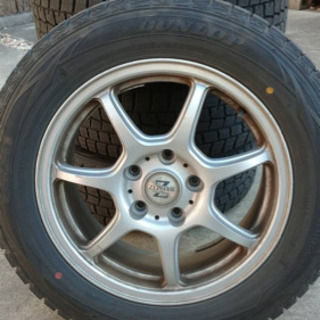 スタッドレス　205/60R16