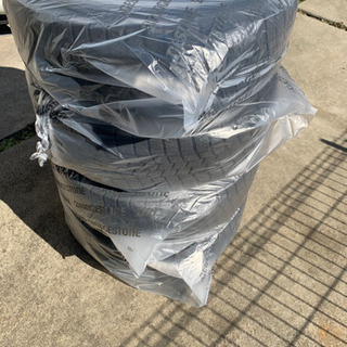 215/65/R16 スタッドレスタイヤ ホイール 4本セット