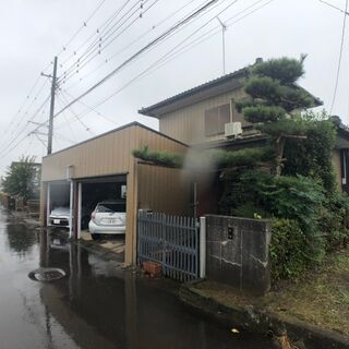 日当たり良好の中古戸建！広々としたサンルームもあります！