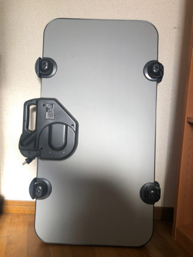 TOSHIBA ズボンプレッサーをお譲りいたします。