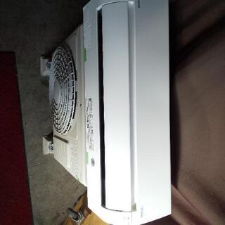 佐賀中古エアコン、日立2017年2.2KW108番