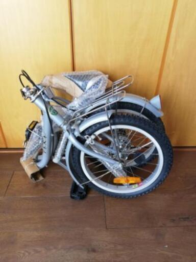 新品の折り畳み自転車16インチ
