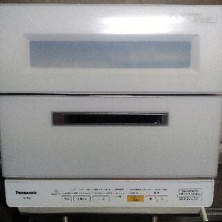 【美品】パナソニック食器洗い乾燥機 NP-TR8 