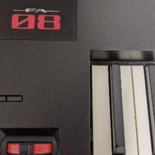 【ROLAND FA-08】キーボードシンセサイザー