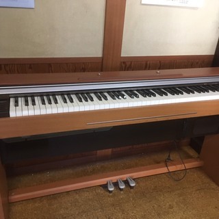 電子ピアノ　CASIO PX-800  中古　美品　　椅子、メト...