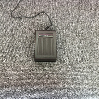i195 新品展示品 artesia fun1 61鍵盤キッズピアノ 電子ピアノ アルテシア　キョーリツ