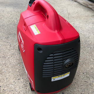 美品使用数回ホンダ発電機EU9i
