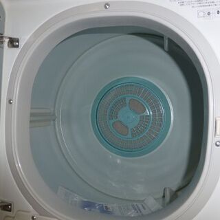 TOSHIBA 2015年製 電気衣類乾燥機 6.0kg