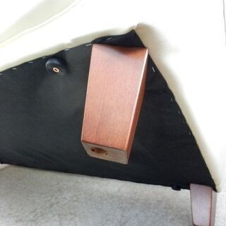 美品 三人掛けソファ 3人掛け 幅176×奥行83×高さ92cm 座面高41cm ハイバック 札幌ファニシング 合皮 天然木 ホワイト 白  ペイペイ対応 イス 椅子 家具 札幌市西区西野