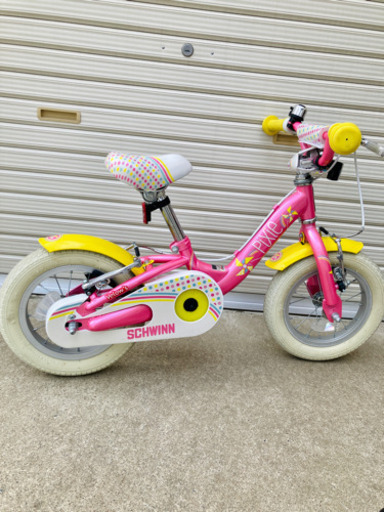 最終値下げ　12インチ　SCHWINN （シュウイン）女の子　子供用自転車　キックバイク　値下げしました