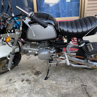ゴリラ  125ccエンジン