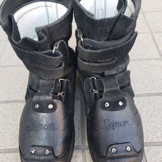 シモン安全靴　甲プロテクト付き　マジックテープ式　中古品（１か月使用）
