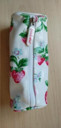 【新品未使用】Cath Kidstonポーチ1