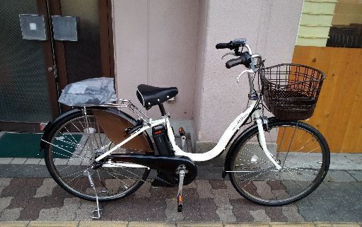 BRIDGESTONE Assista 26吋電動アシスト自転車 8.7Ahバッテリー+充電器/ホワイトｘブラック
