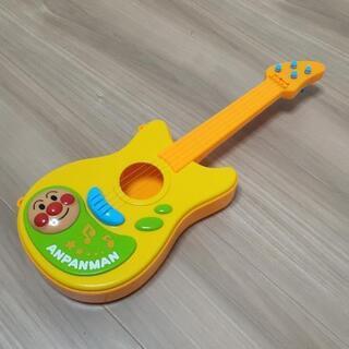 ピノチオ  アンパンマンのギター おもちゃ