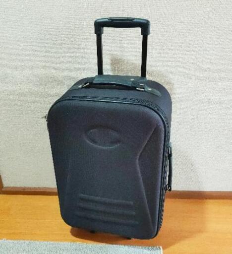 チャンピオン キャリーケースほぼ新品