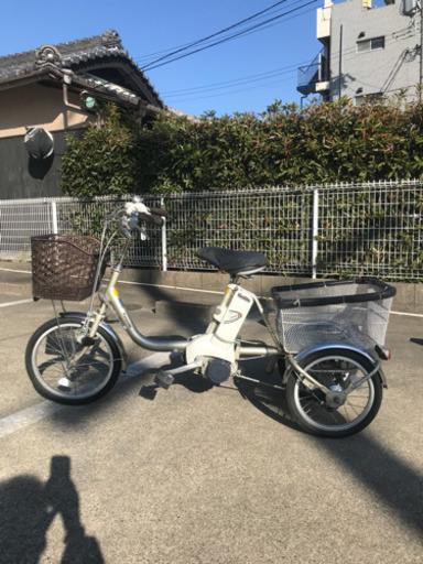 パナソニック エコナビ アシスト三輪 BE-ENR835かろやかライフEB