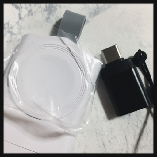 ご購入者様決定[未使用]Apple Watch‎ 携帯用ワイヤレス急速充電器 ストラップ付属