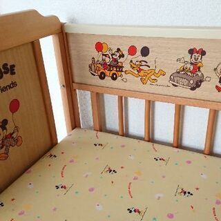 あげます レトロかわいいミッキーのベビーベッドです Diyにいかがですか レントン 鎌取のベビー用品の中古あげます 譲ります ジモティーで不用品 の処分